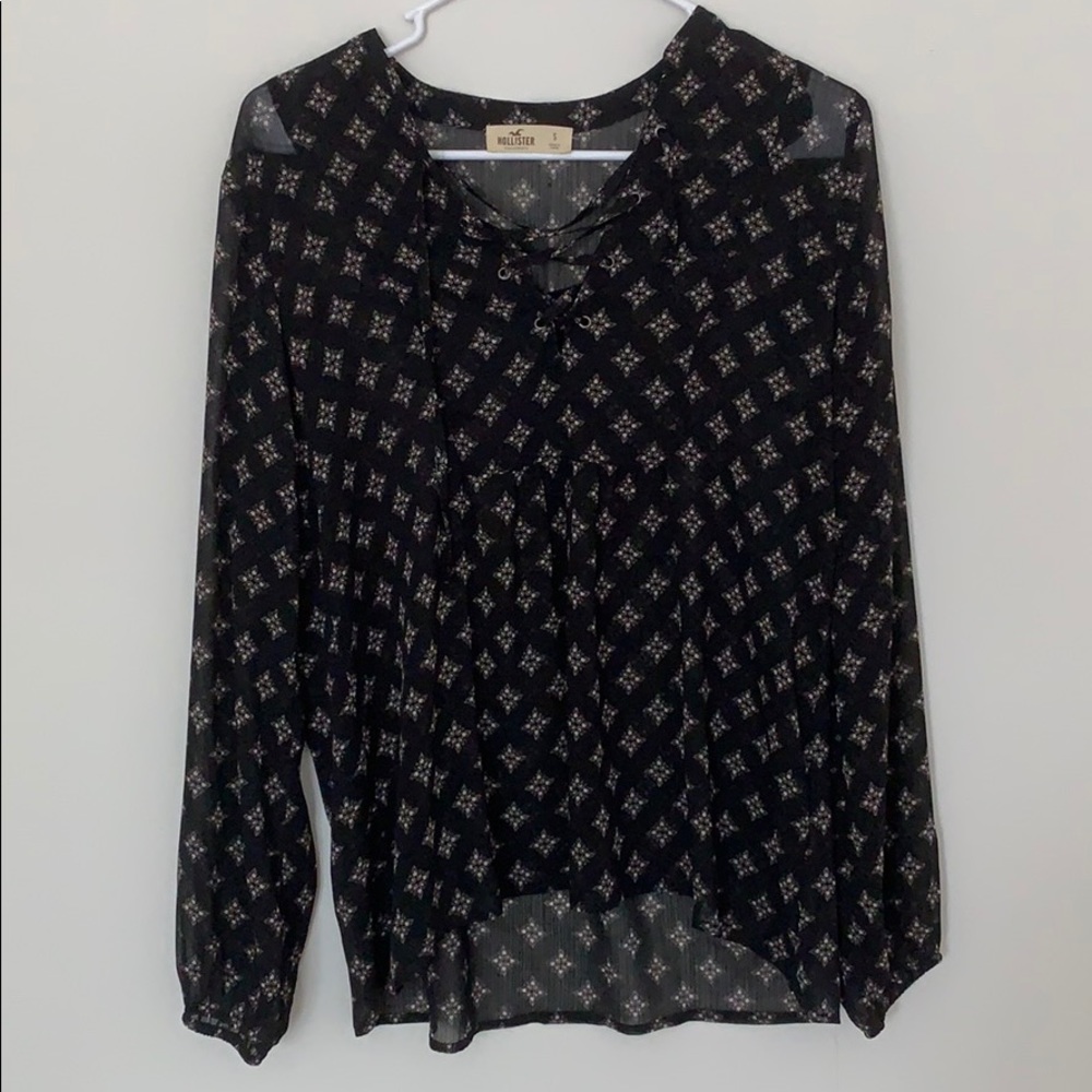 Hollister Patterned Tunic Top- Size Small